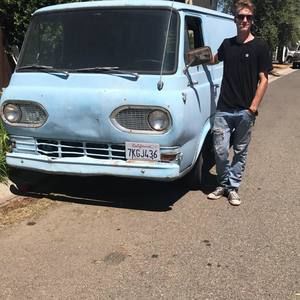 Meet your Posher, Tyler